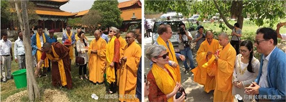 刘长乐在蓝毗尼中华寺接待总干事，并共同为菩提树浇水